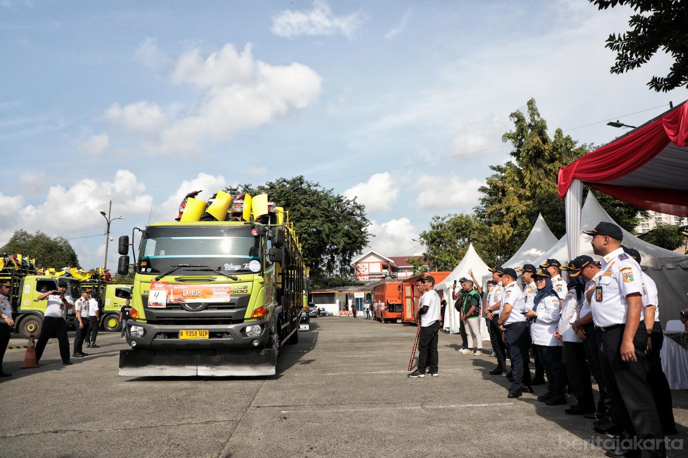 8.Pelepasan Mudik Gratis Sepeda Motor DKI Jakarta