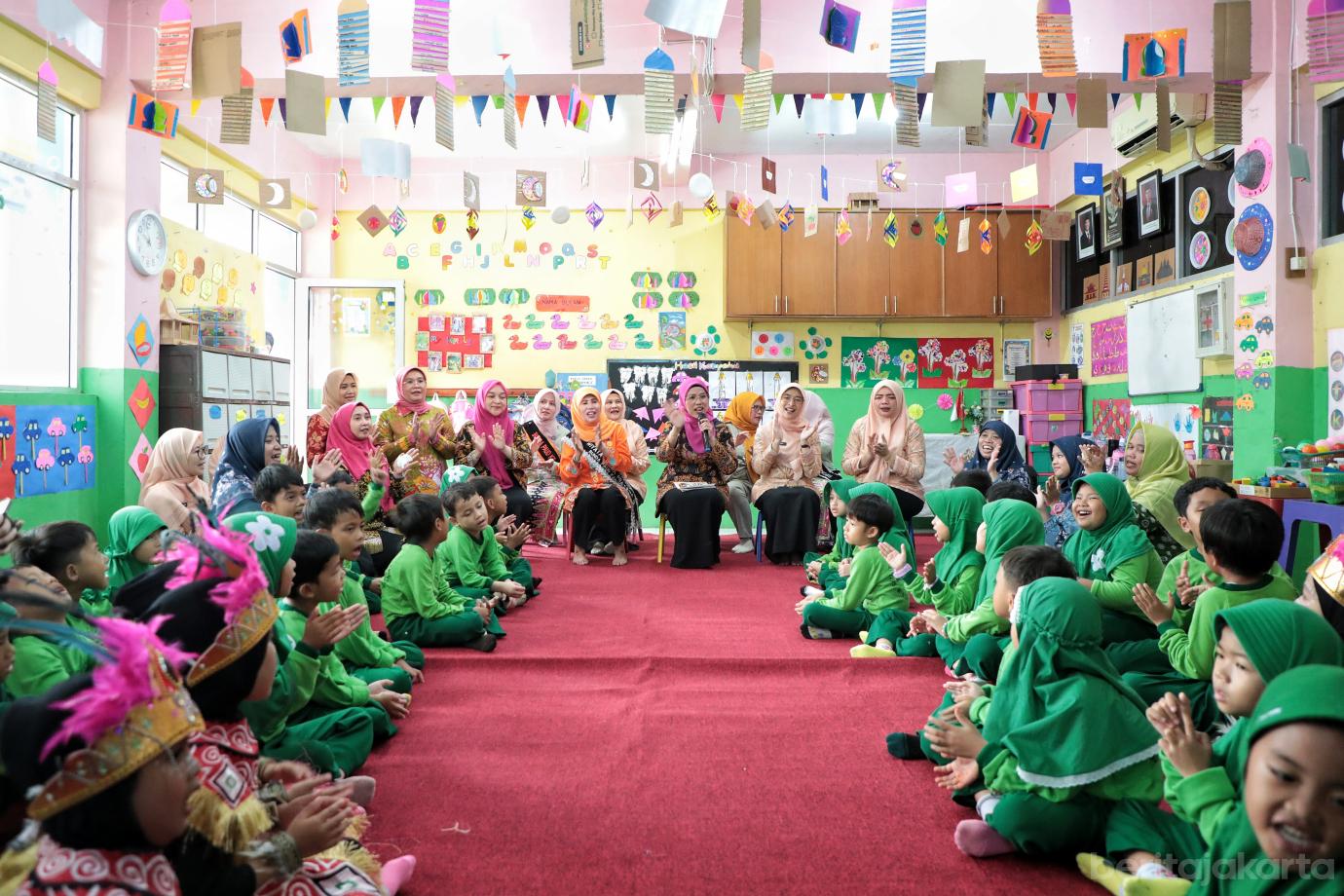 6.DPD PP PAUD DKI Jakarta Kunjungi TK dan PAUD di Pasar Minggu