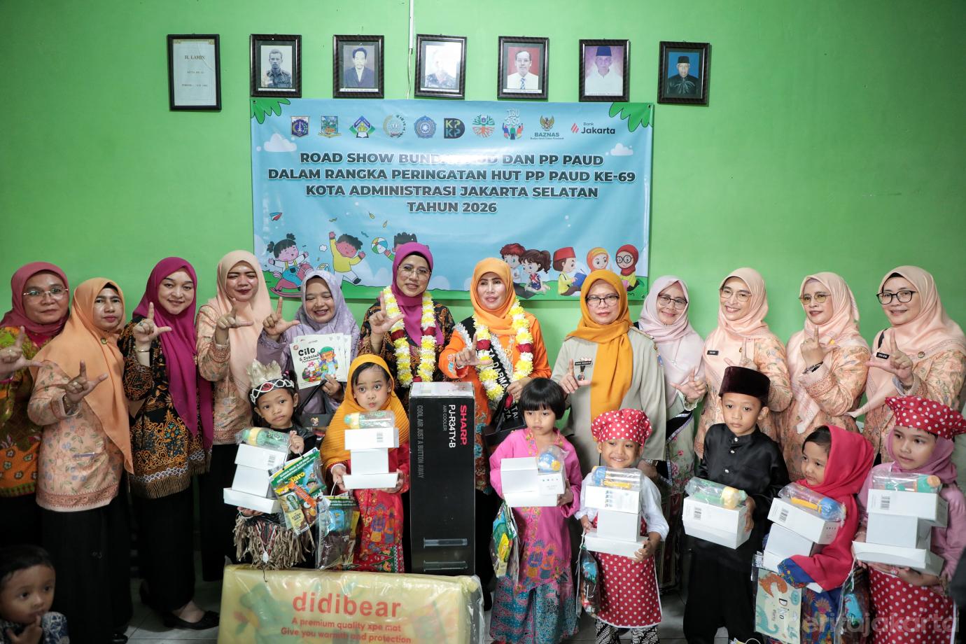 9.DPD PP PAUD DKI Jakarta Kunjungi TK dan PAUD di Pasar Minggu