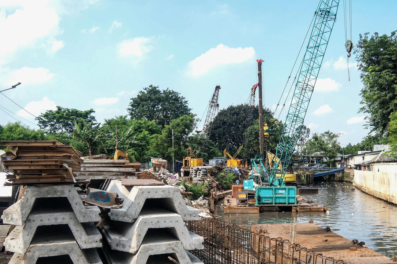 4 Normalisasi Kali Grogol untuk penanggulangan banjir Jakarta 4