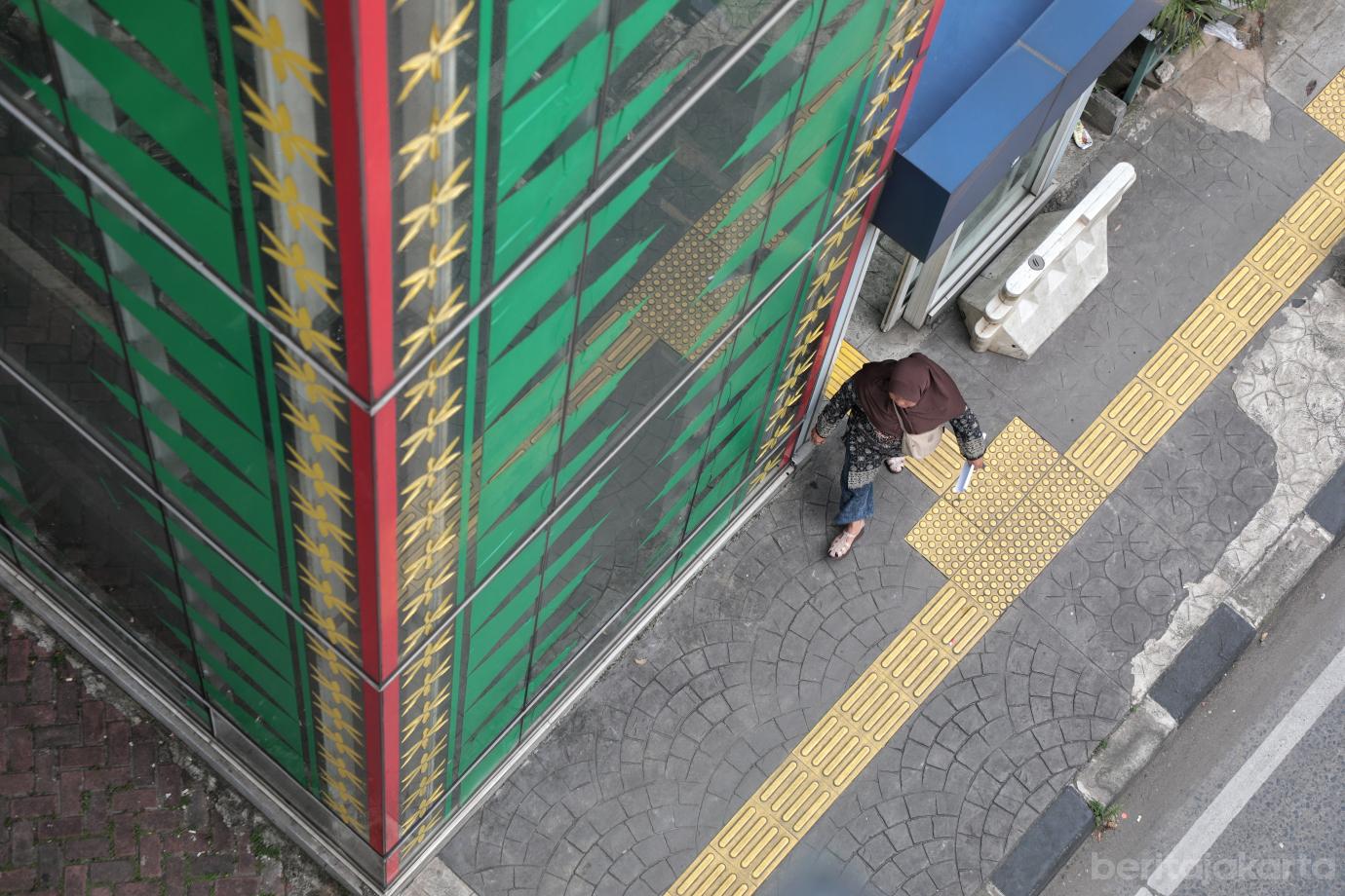 5.Lift Lenteng Agung Aktif Kembali