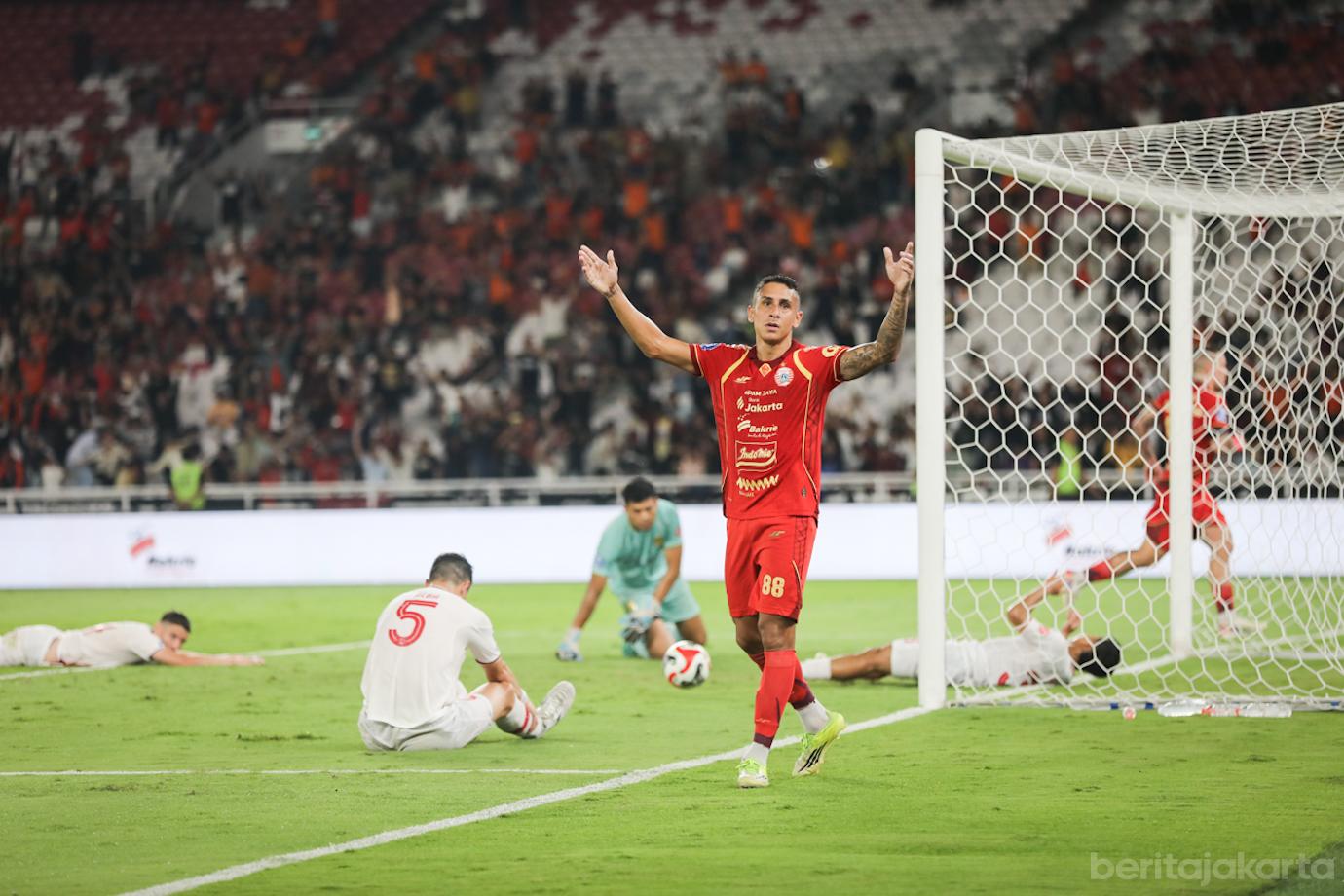 Persija vs Persis Solo 4