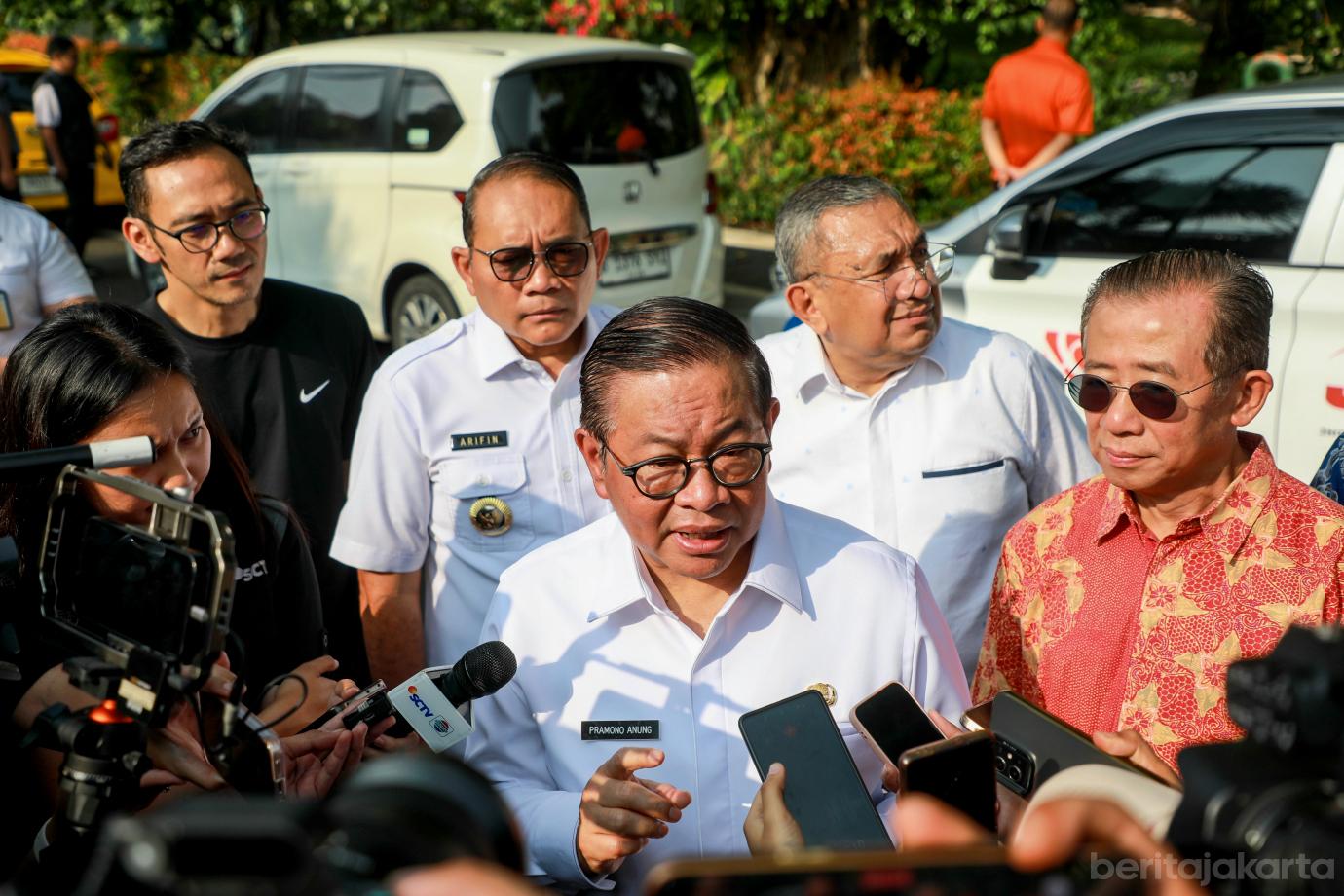 6 halalbihalal menteng