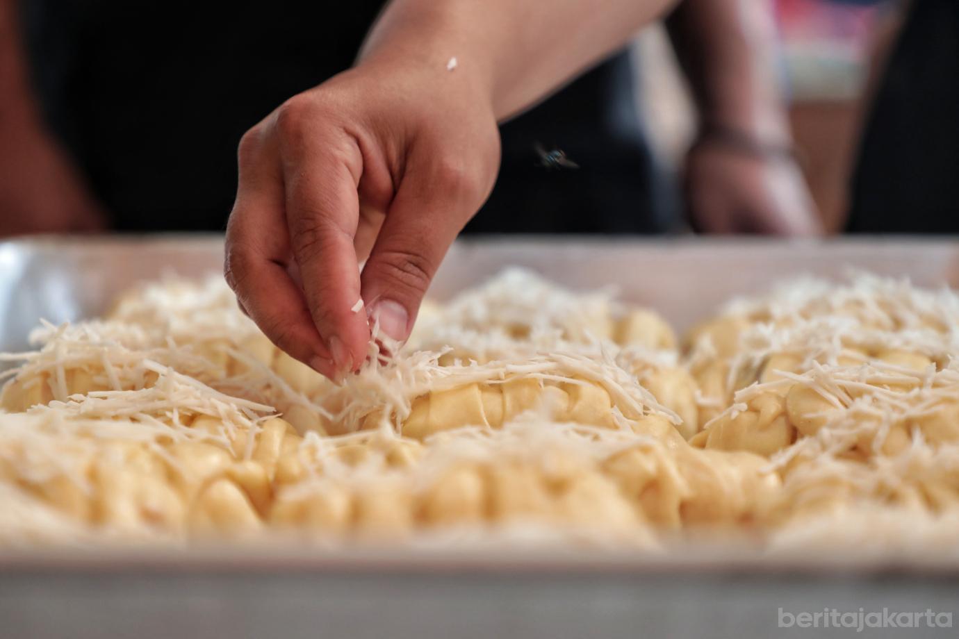 4.Pelatihan Pembuatan Kue di RPTRA Kemuning