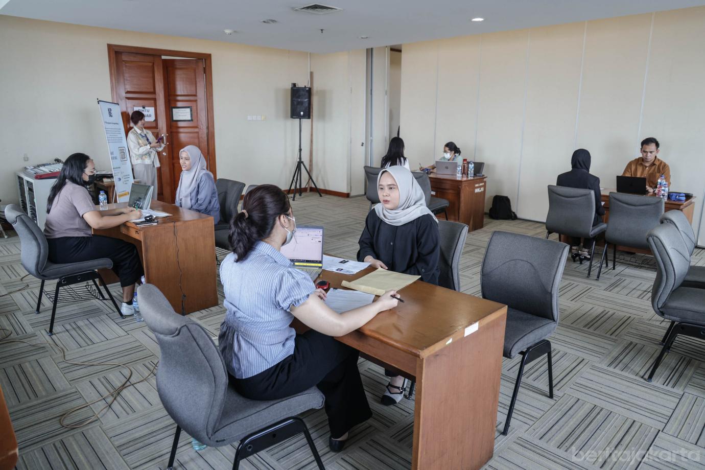 4 Sudinakertrans Jakbar Gelar Walk in Interview di Acara Jakbar Career Week 4