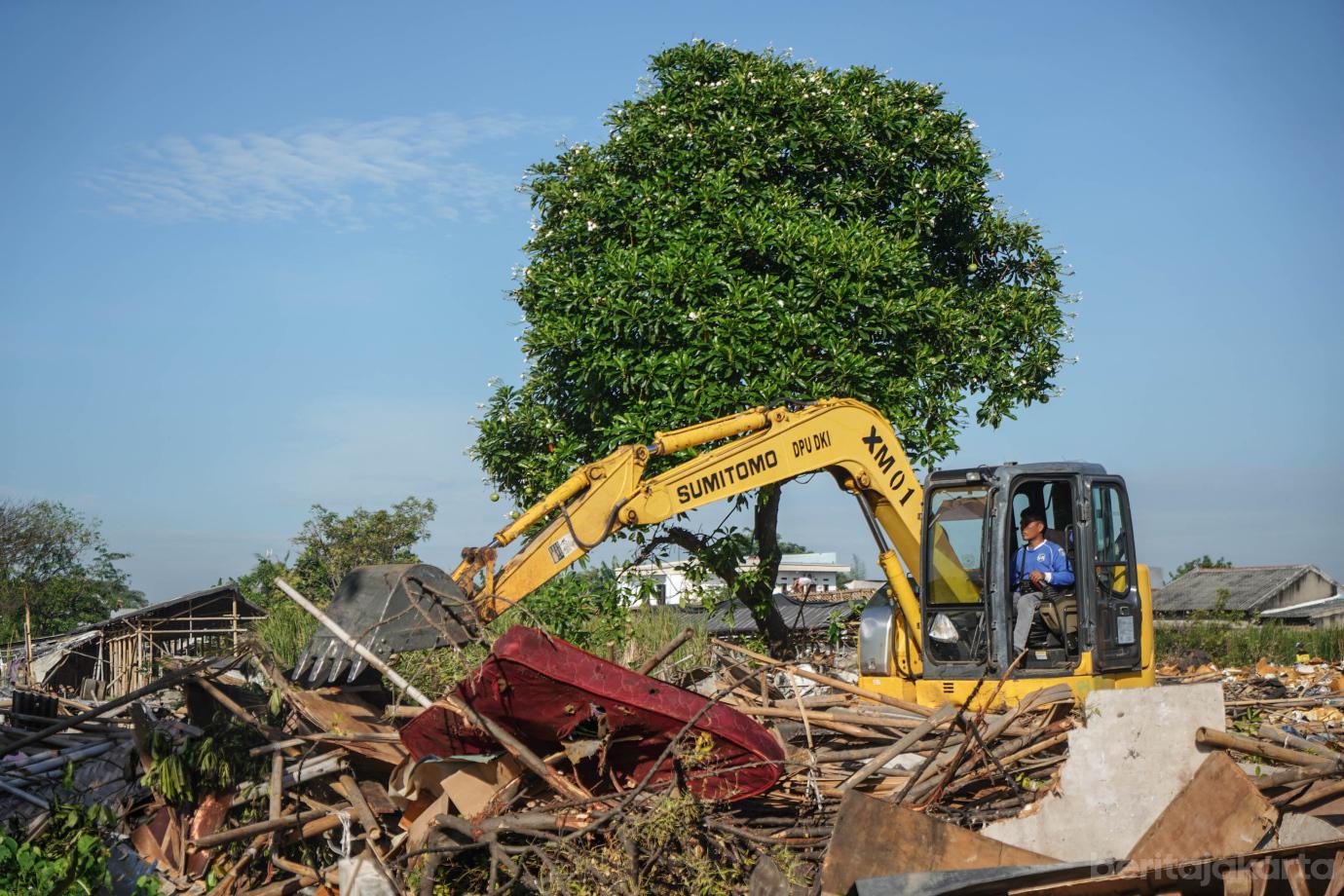 6 Wagub Rano Karno Ikuti Kerja Bakti Terpadu di Kamal Jakarta Barat 6