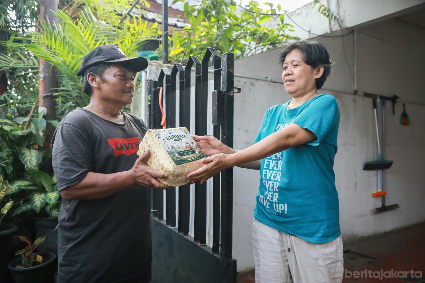 7 kurban wadah rotan