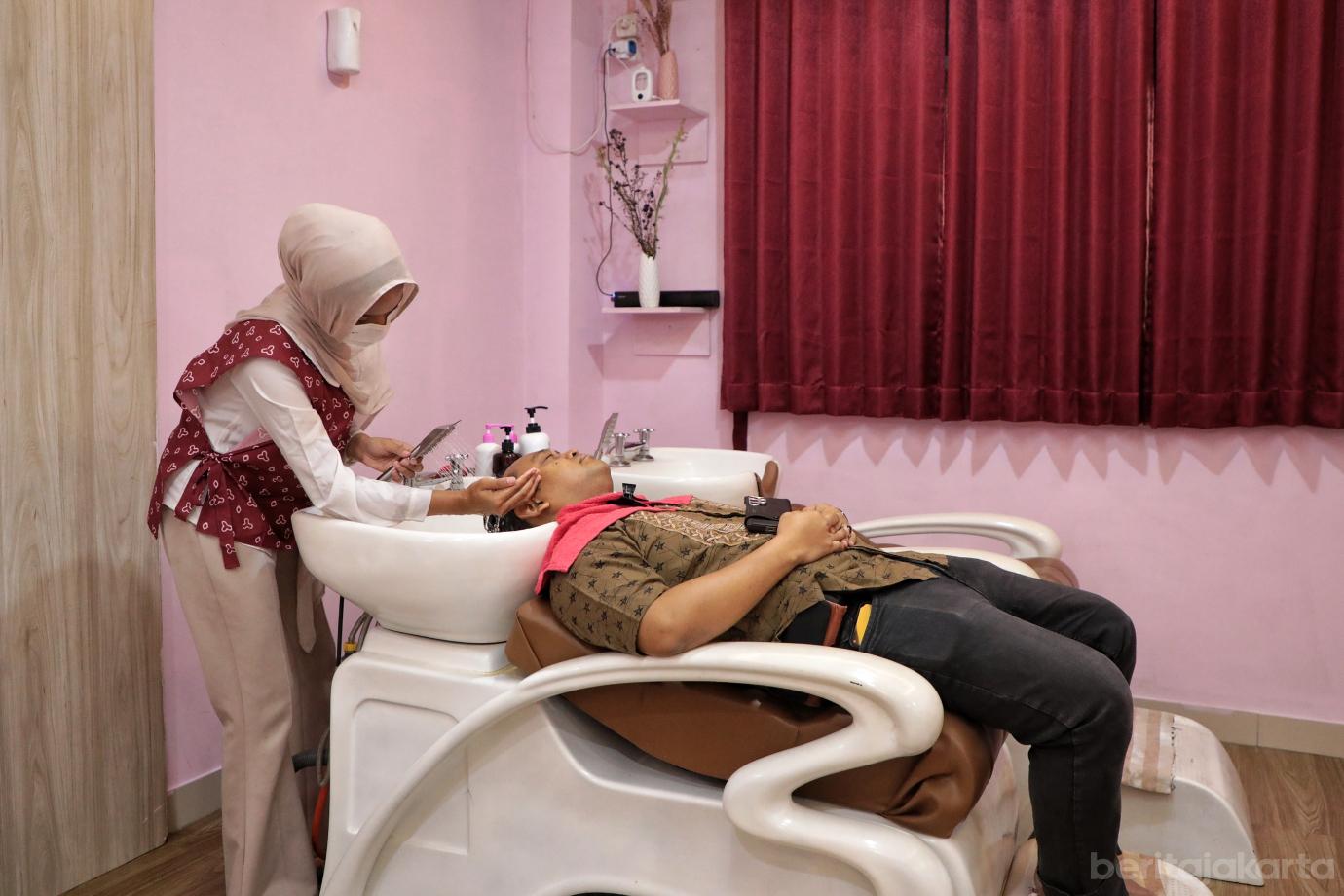 8.Jakarta Timur Tambah Sekolah Swasta Gratis