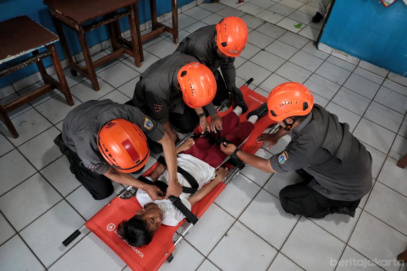 7.1.Simulasi Tanggap Bencana di SDN Bangka 01