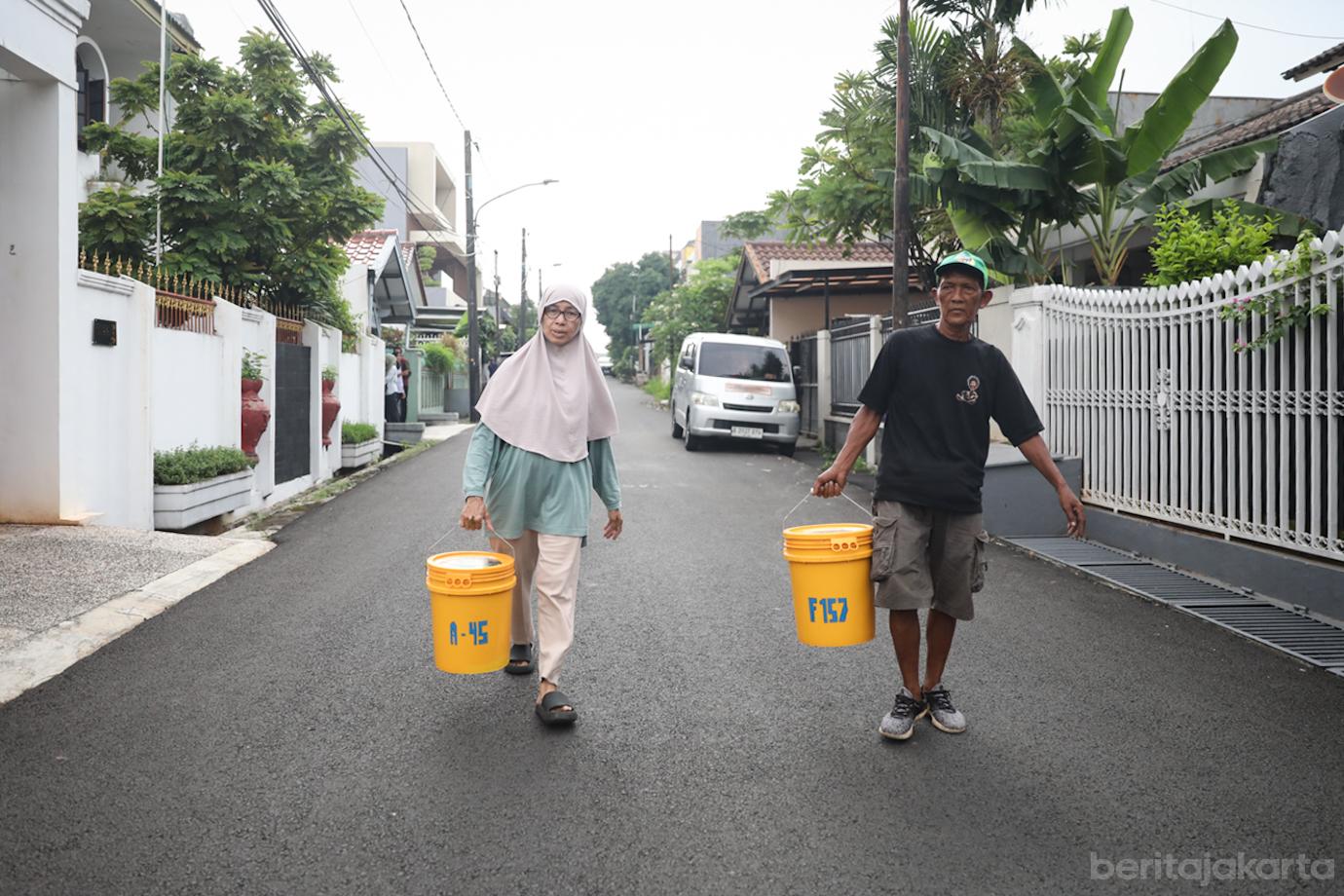 Teba Modern Sampah 6