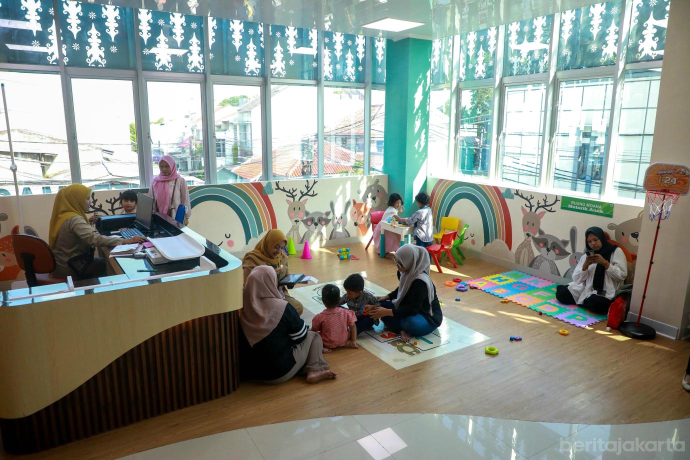 4 Pustu meruya selatan