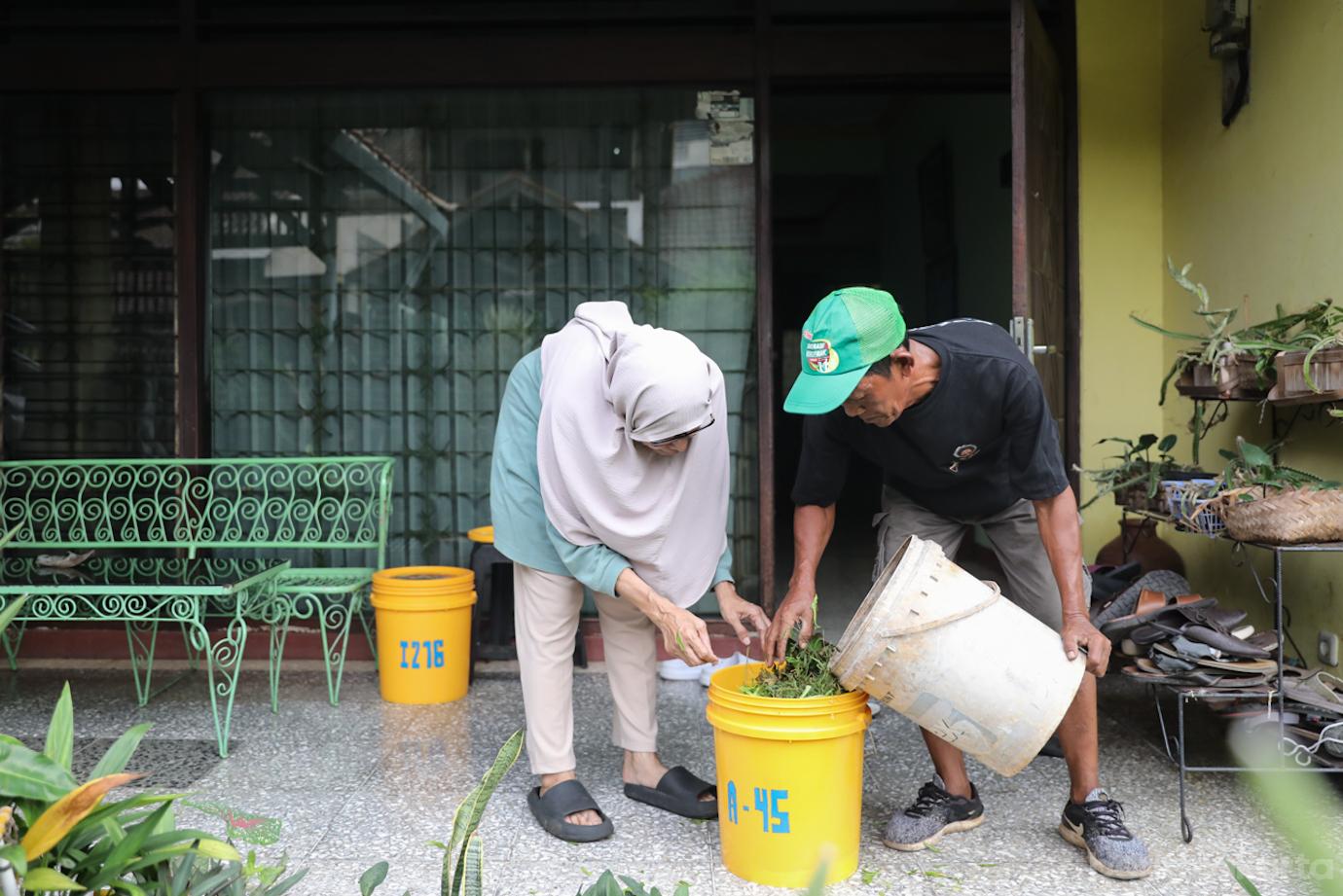 Teba Modern Sampah 4