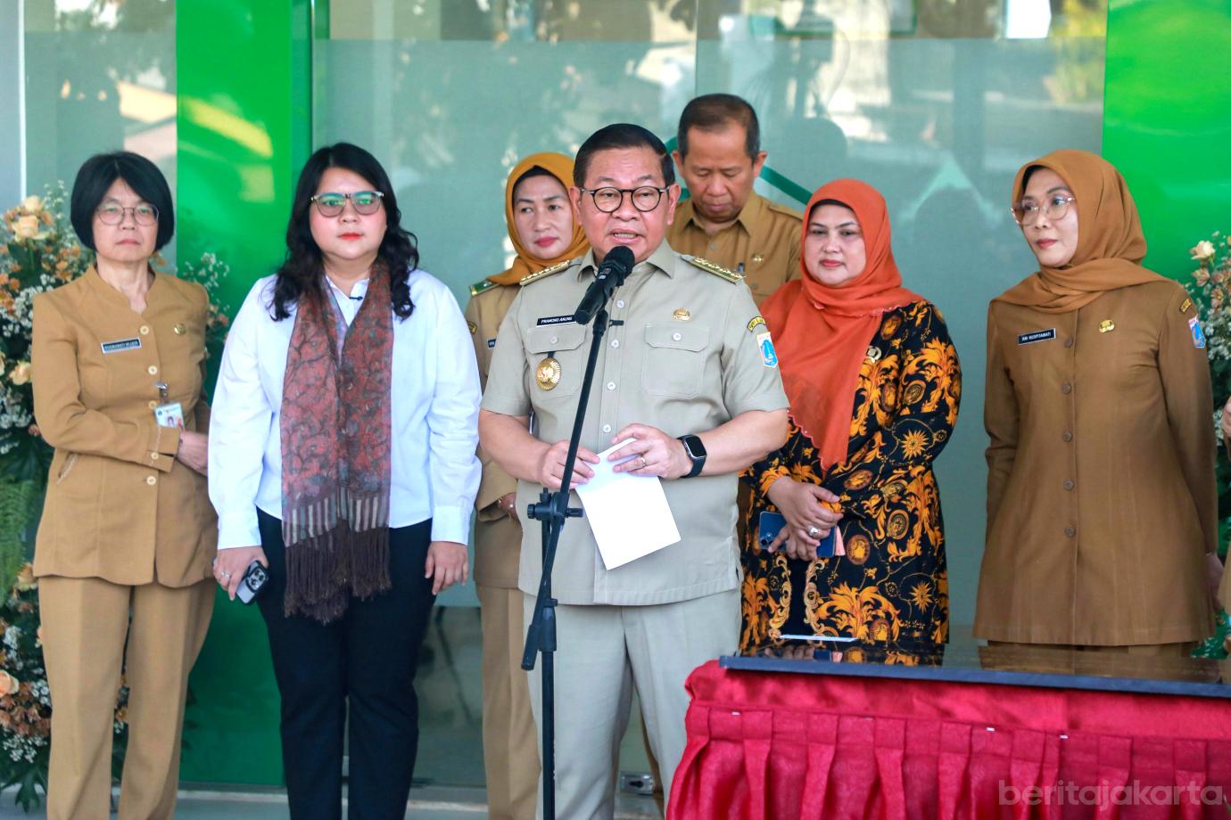 9 Pustu meruya selatan