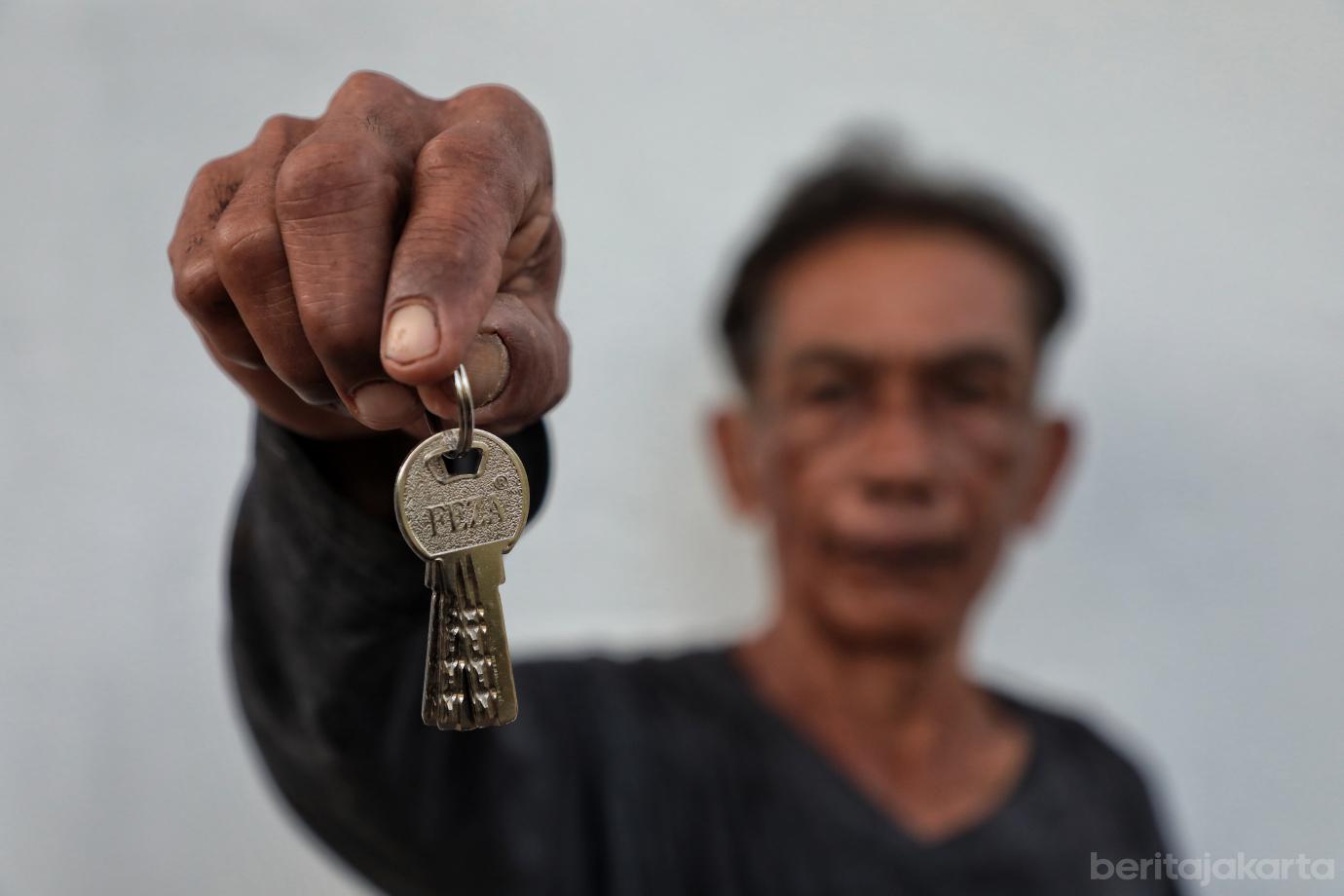 3.Peresmian Bedah Rumah di Pejaten Barat