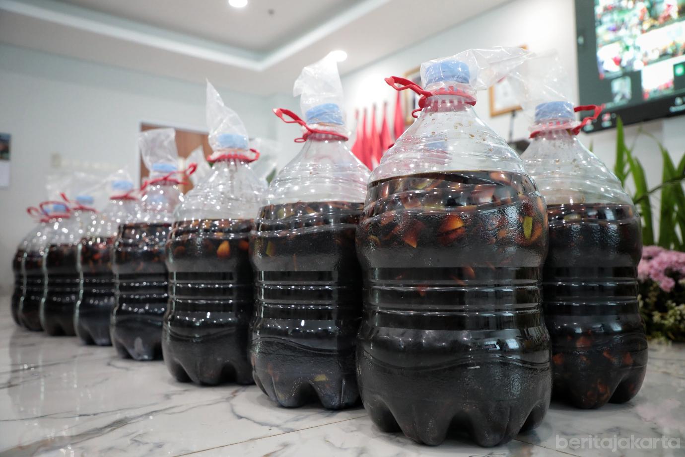 6.Workshop ECO Enzyme di Jaksel
