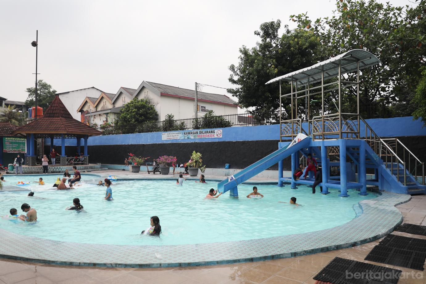 Kolam Renang Otista Gratis 5