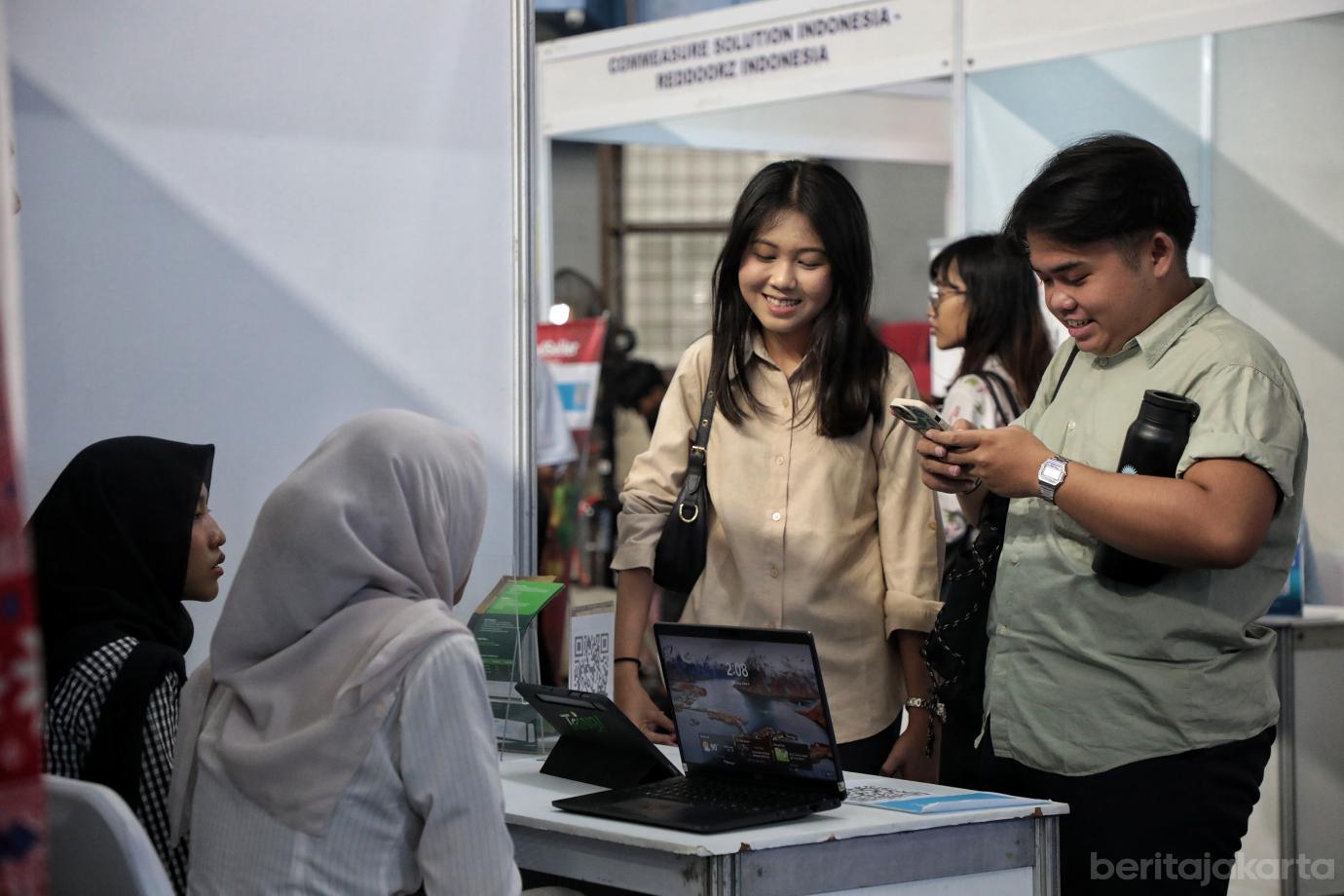 4.Job Fair Jakarta Pusat Sediakan 2.000 Lowongan Kerja