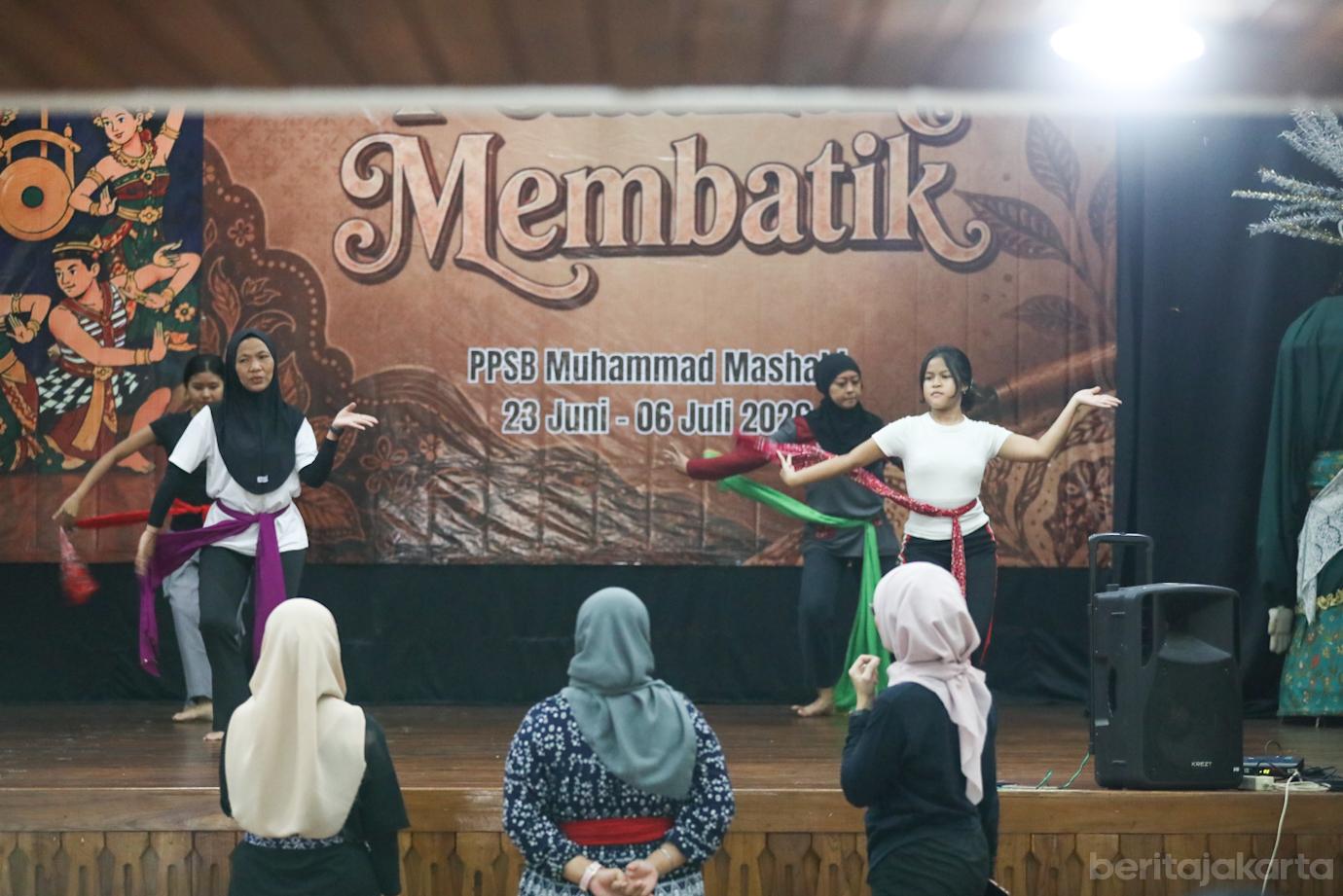 Pelatihan Tari Sudinbud Jakpus 6
