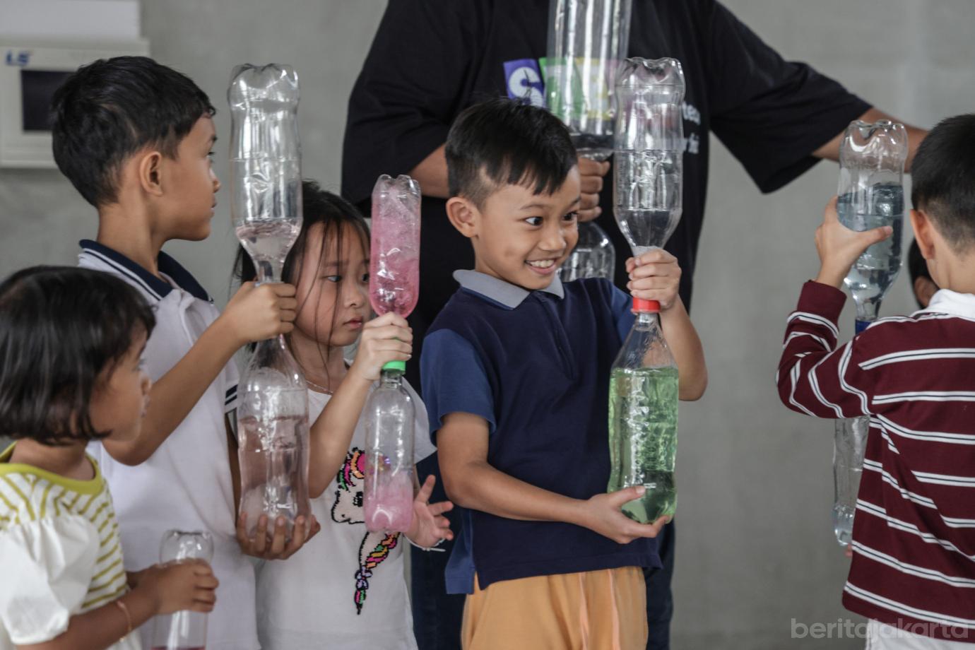 2 Mencoba Aneka Ragam Pertunjukan Sains di Taman Ismail Marzuki 2