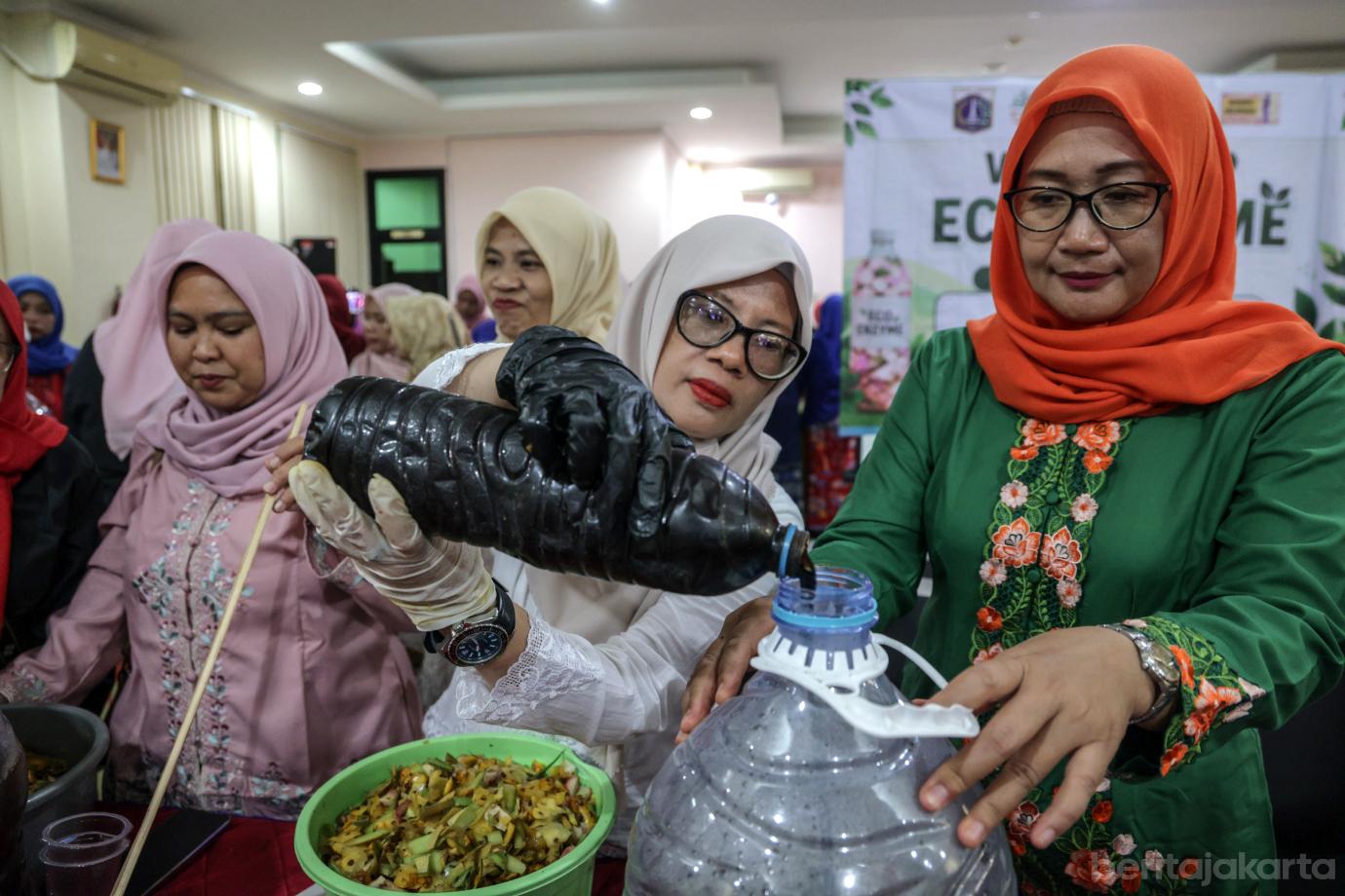 2 Workshop Pembuatan Ekoenzim serentak di Lima Wilayah 2