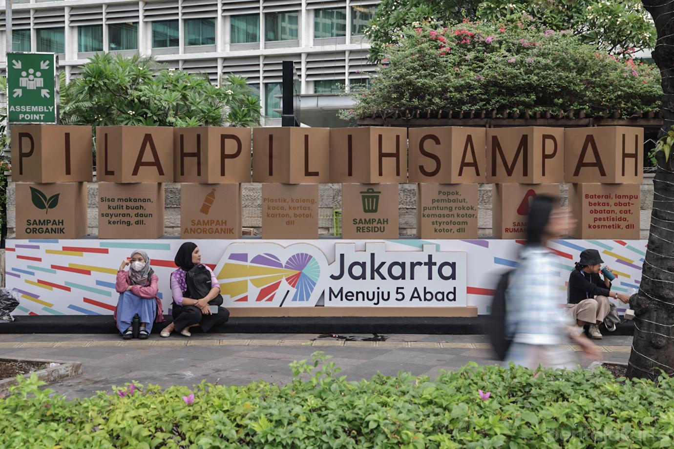 Warga Nikmati Sore di Puncak Perayaan HUT Jakarta ke 499 6