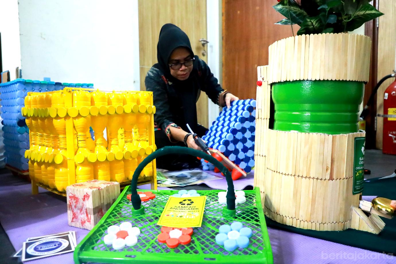 5 biro umum pilah sampah