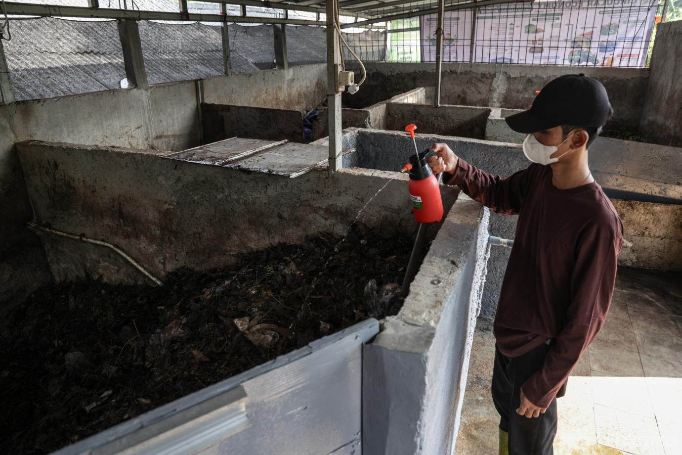 2 Melihat Pengolahan Pilah Sampah RW 07 Kelurahan Joglo 2