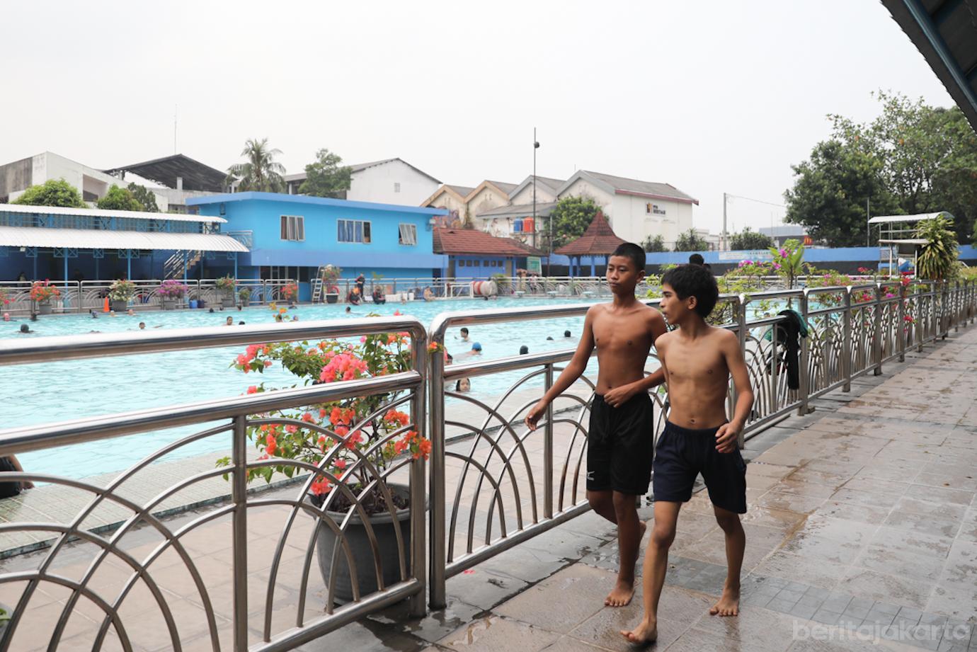 Kolam Renang Otista Gratis 3
