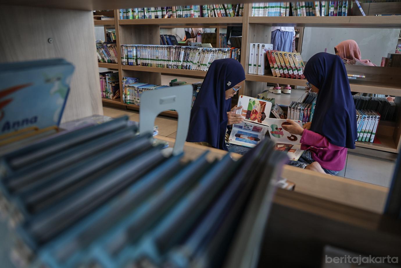 Mengisi Libur Sekolah di Perpustakaan Jakarta 5
