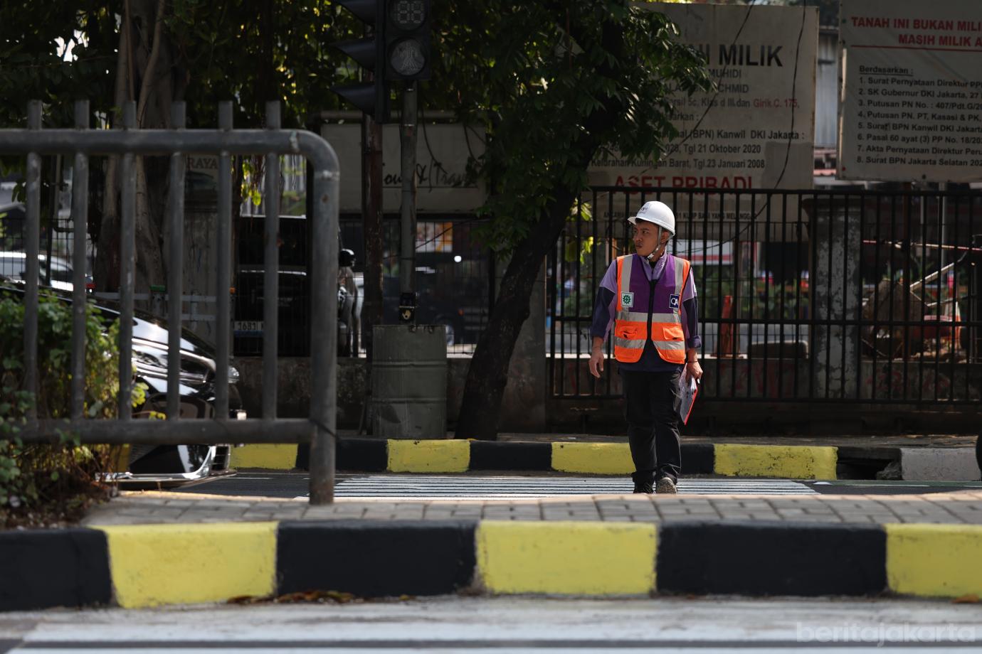 3.Pelican Crossing Hadir Sebagai Pengganti Sementara JPO Tendean