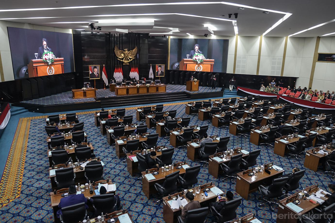 Rano Apresiasi DPRD Bahas Rancangan Perubahan Perda Pajak dan Retribusi Daerah  2a