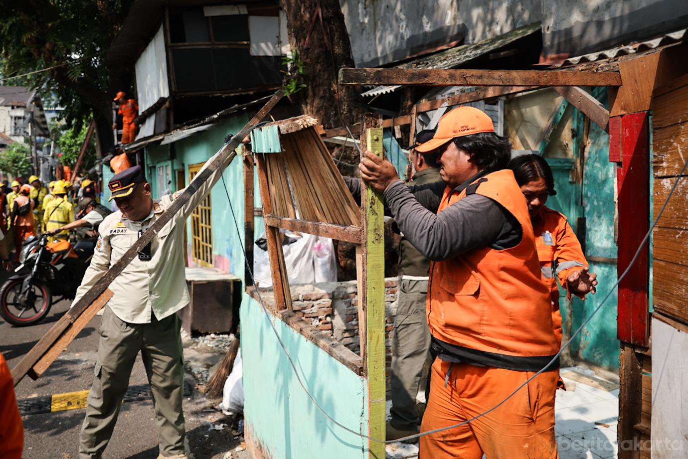 Penertiban Kp Bali 4