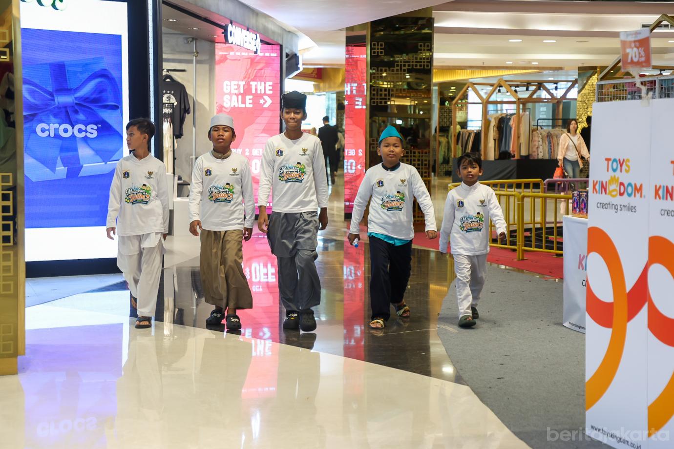 1 sanatunan belanja yatim