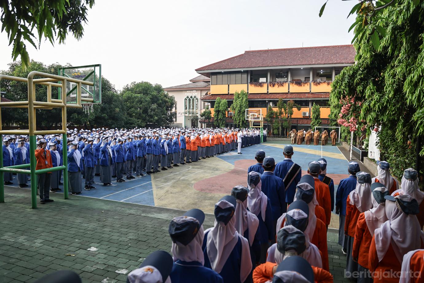 Hari Pertama Sekolah di SMK Negeri 45 Jakarta Barat 1