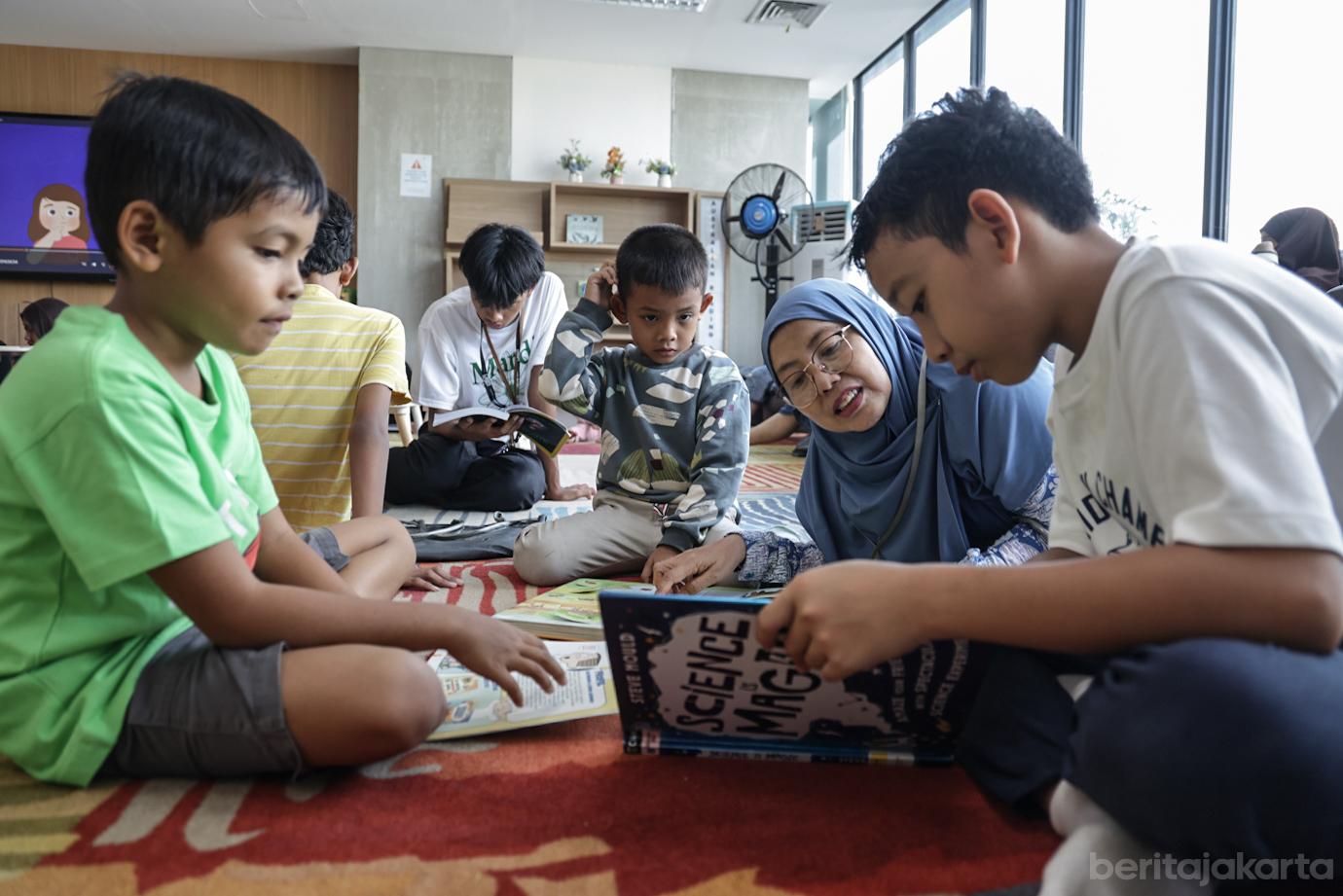 Mengisi Libur Sekolah di Perpustakaan Jakarta 2