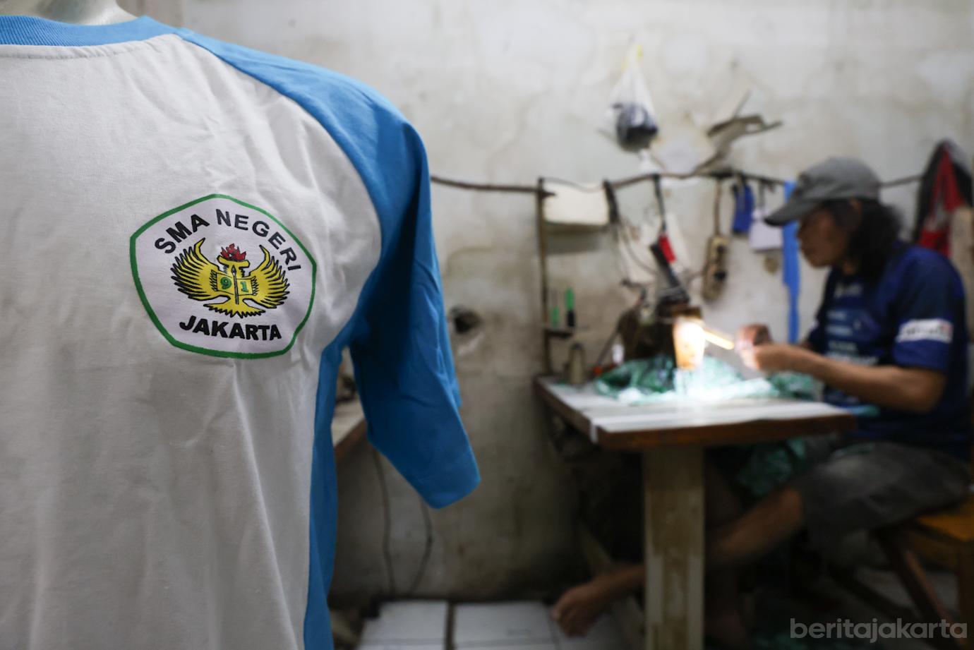 Jahit Seragam Sekolah 2