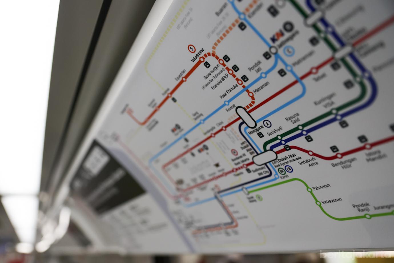 Uji Coba LRT Jakarta 4