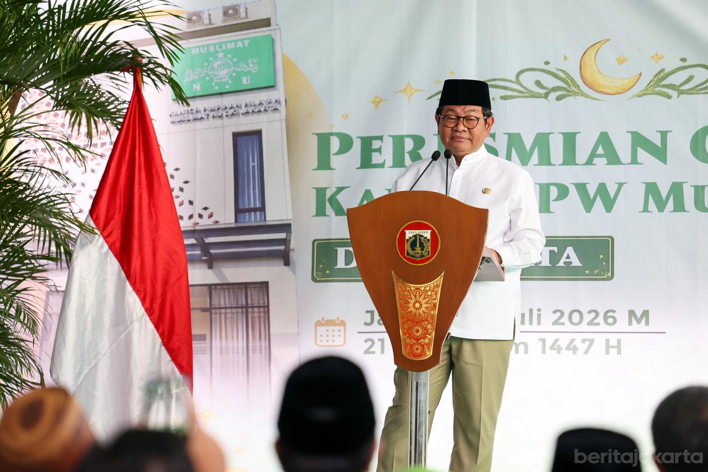 4 peresmian kantor muslimat NU