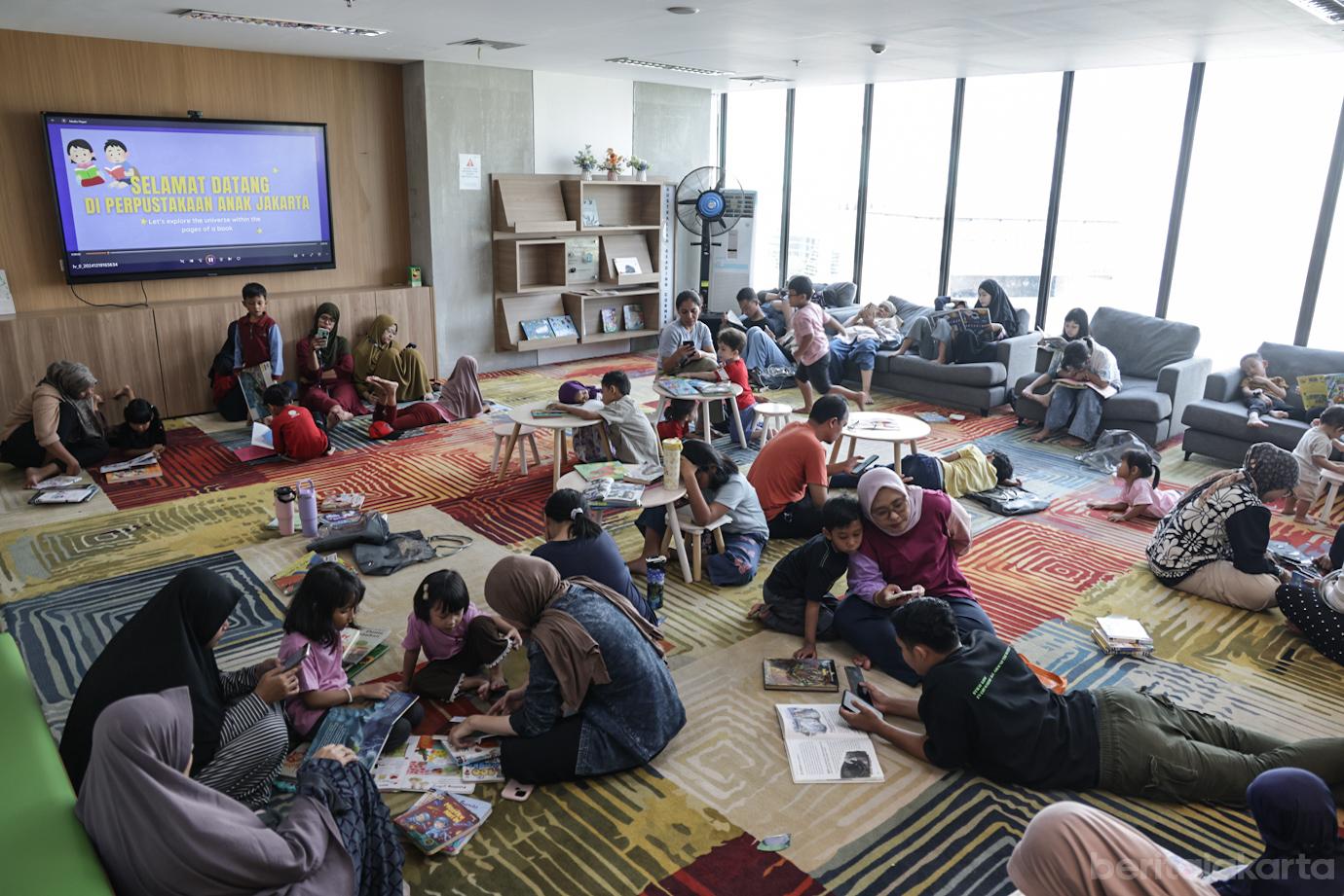 Mengisi Libur Sekolah di Perpustakaan Jakarta 1