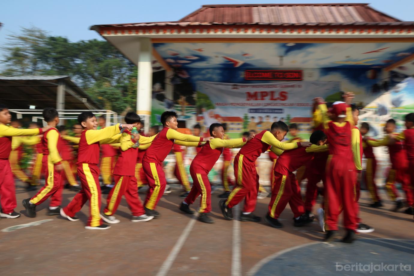 6.Pendampingan di sdn srengseng sawah 15 terus dilakukan