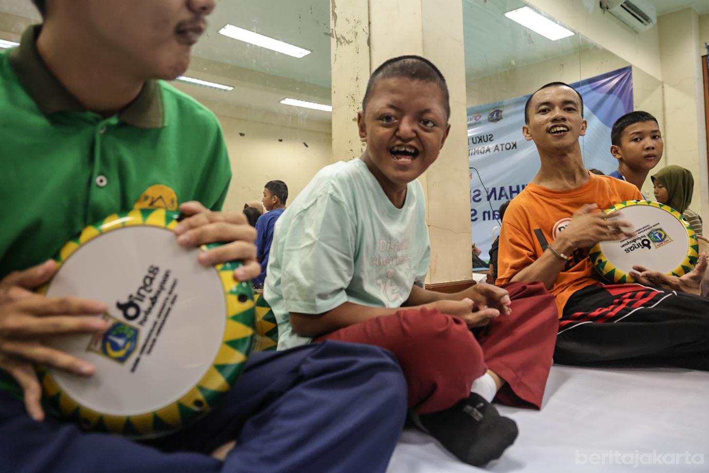 50 Penyandang Disabilitas Ikuti Pelatihan Seni Musik Marawis 6