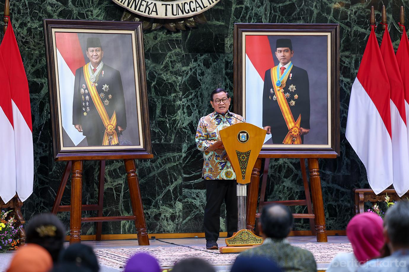 Peragaan busana kebaya batavia 03