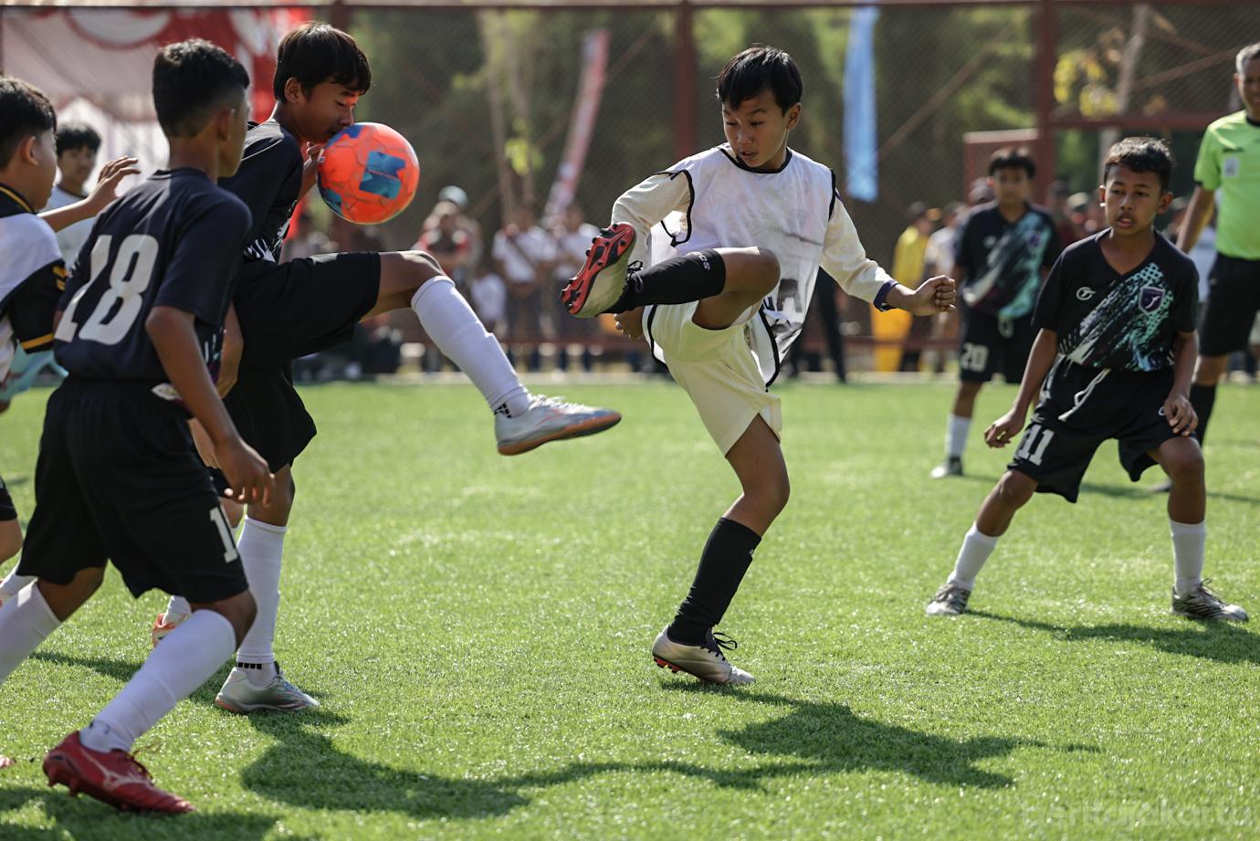 Turnamen Mini Soccer Piala Walikota Jakarta Barat 5