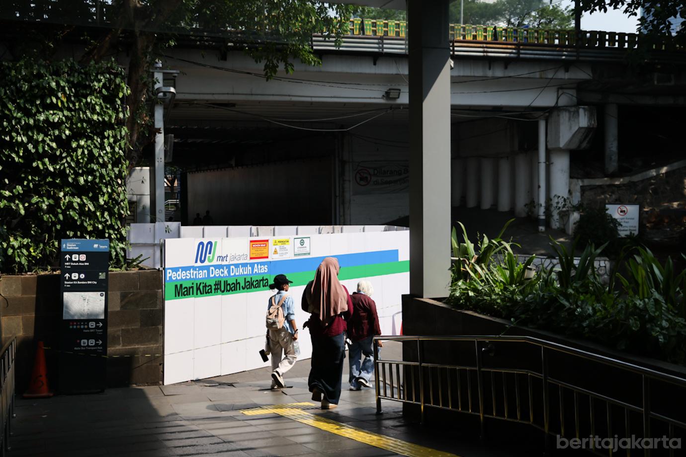 Pedestrian Deck Dukuh Atas 5