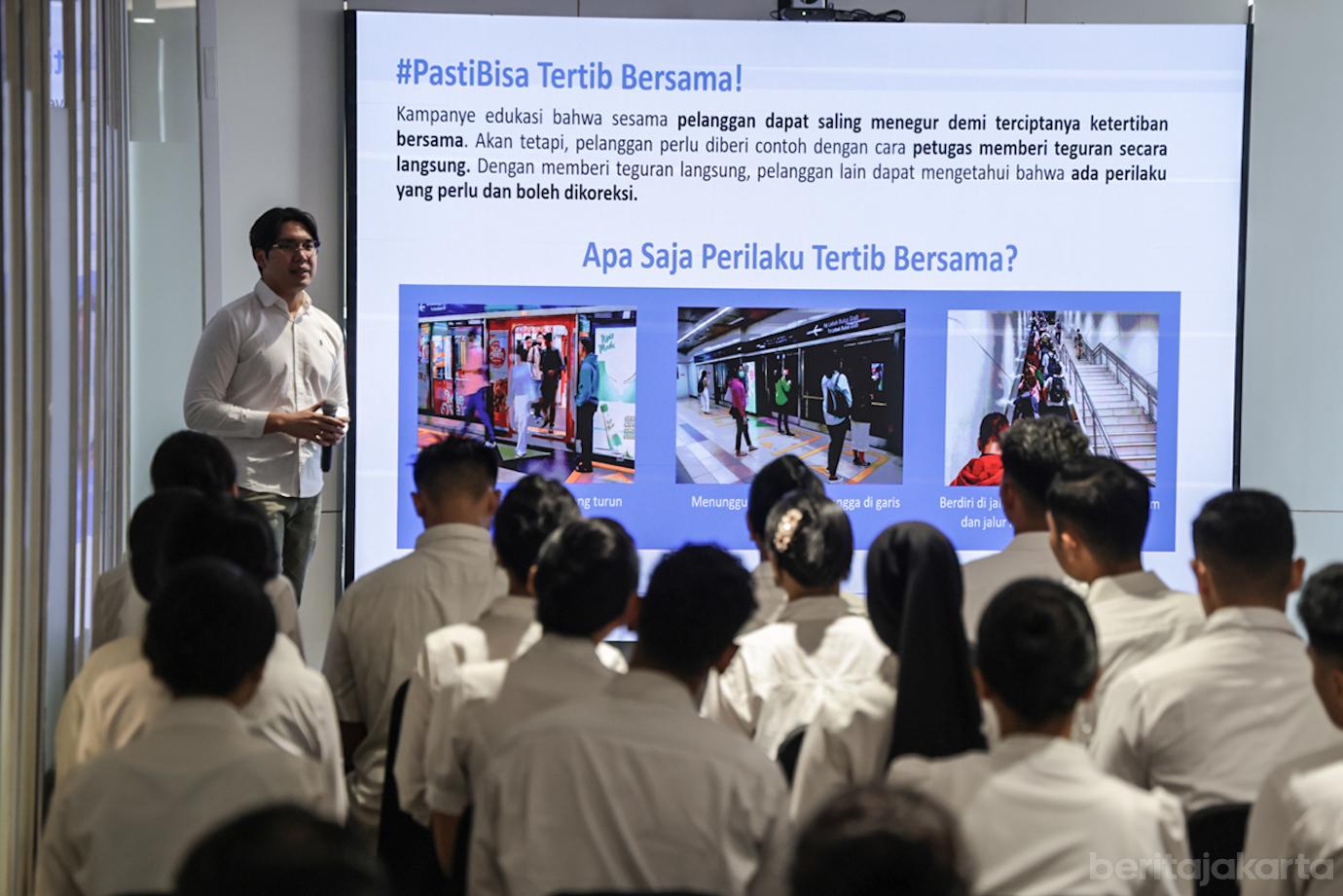 27 Finalis Abang None Ikuti Simulasi Stasiun Attendant MRT 3