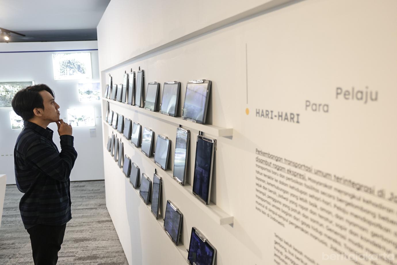Menelusuri Sejarah Transum Jakarta di Pameran Jauh di Mata Dekat di Kaki 5