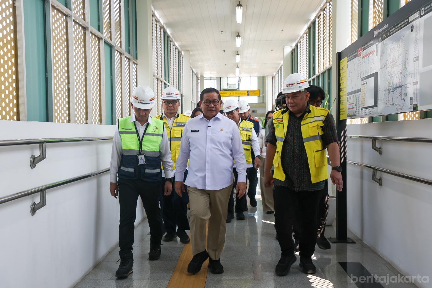 1 pram tinjau lrt 2