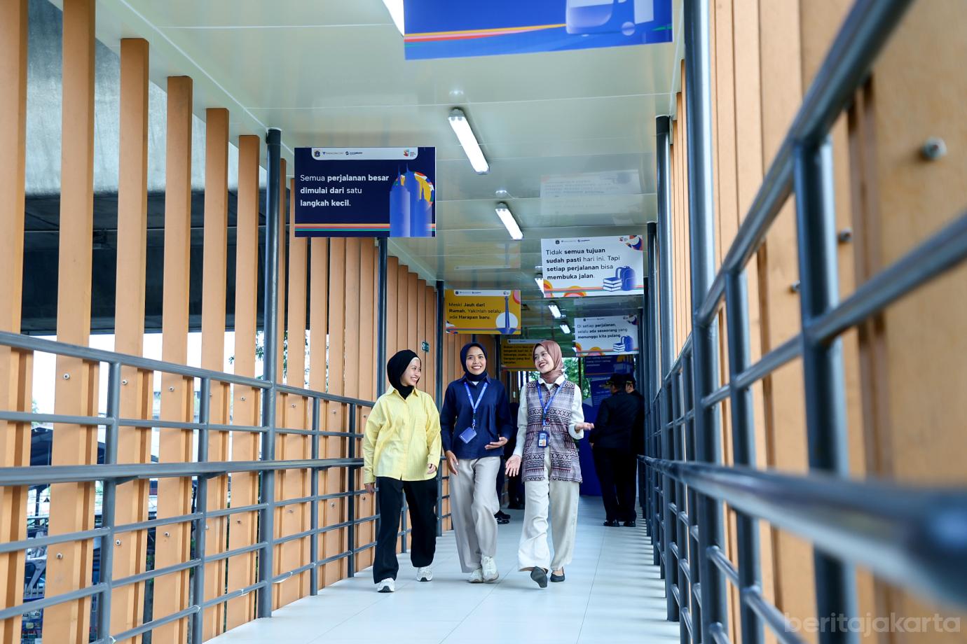 3 Halte Swadarma Paragon