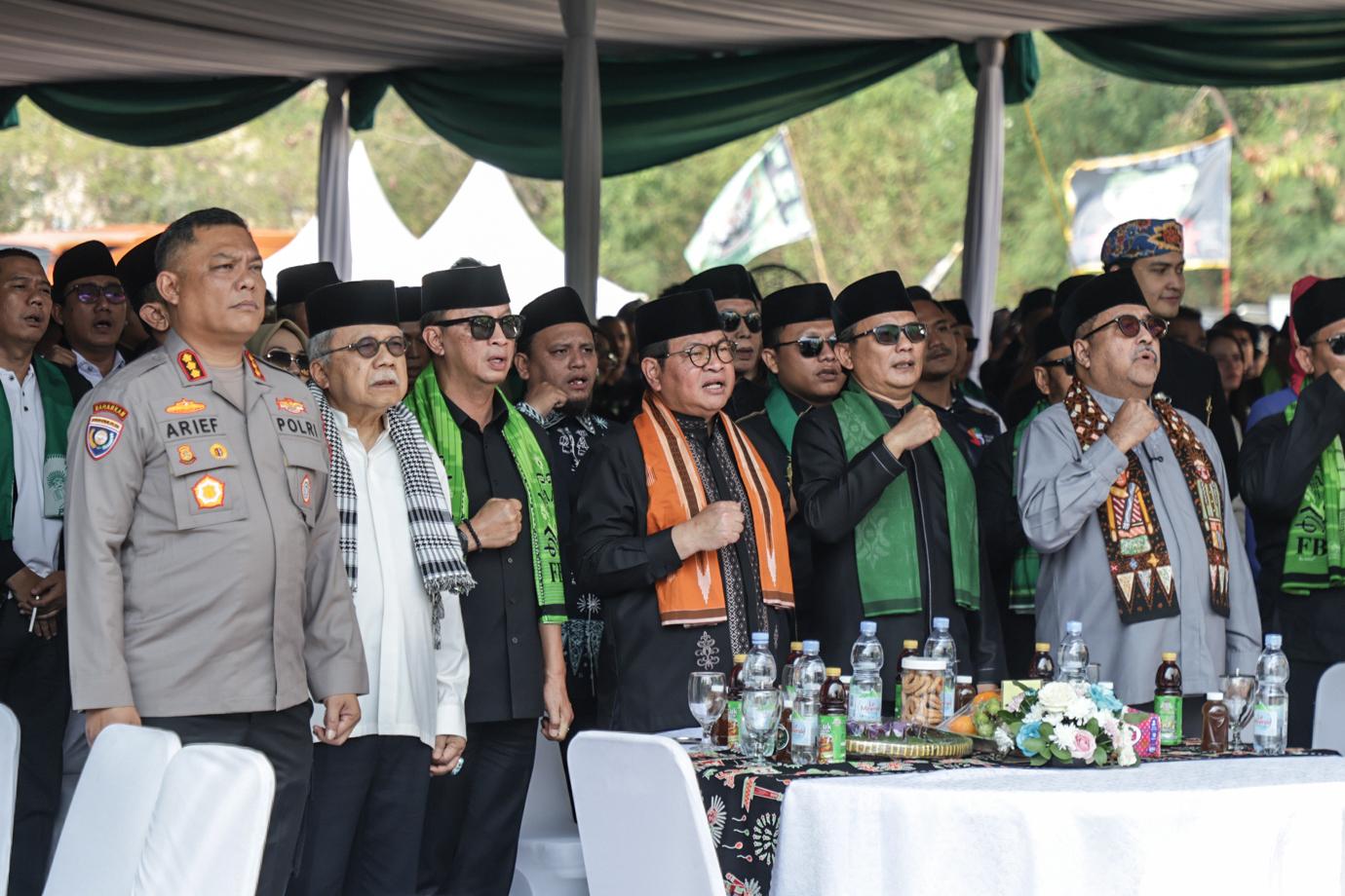 Pramono Pergub Lembaga Adat Betawi HUT FBR 2