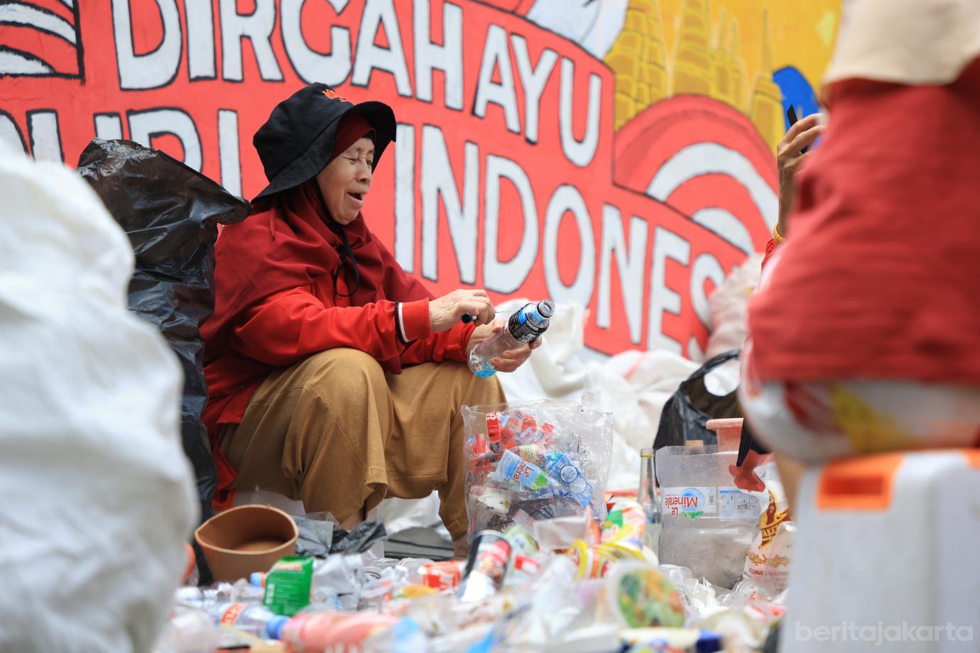 5.Bank Sampah Al Hidayah Kelola 300 Kilogram Sampah per Bulan